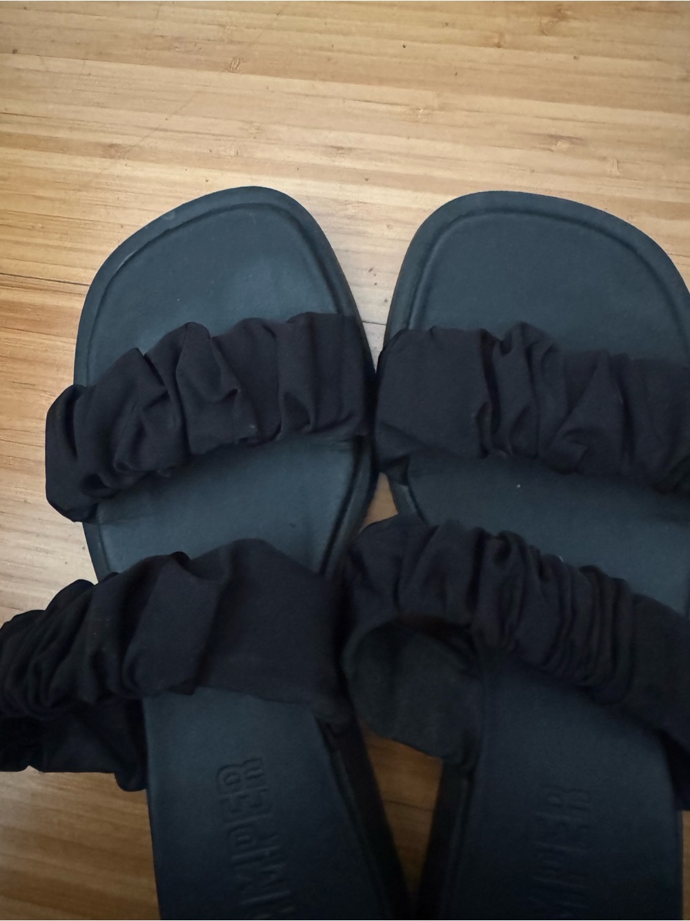 Camper Black Ruffle Slide Sandals - Picture 3 of 4